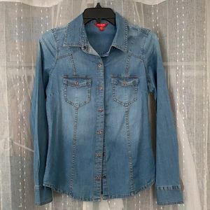 Guess, Long-Sleeve Denim Shirt. Never Worn. Small